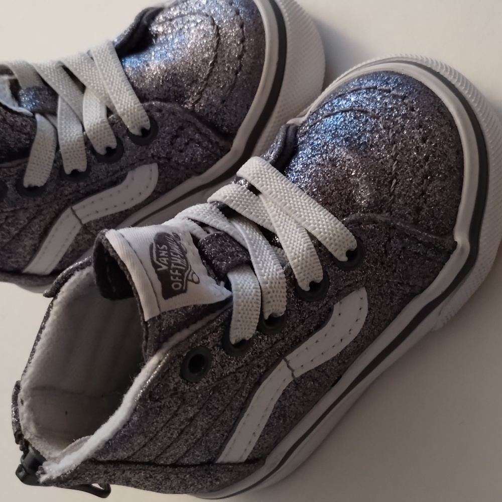 Kids vans - Picture 2 of 4
